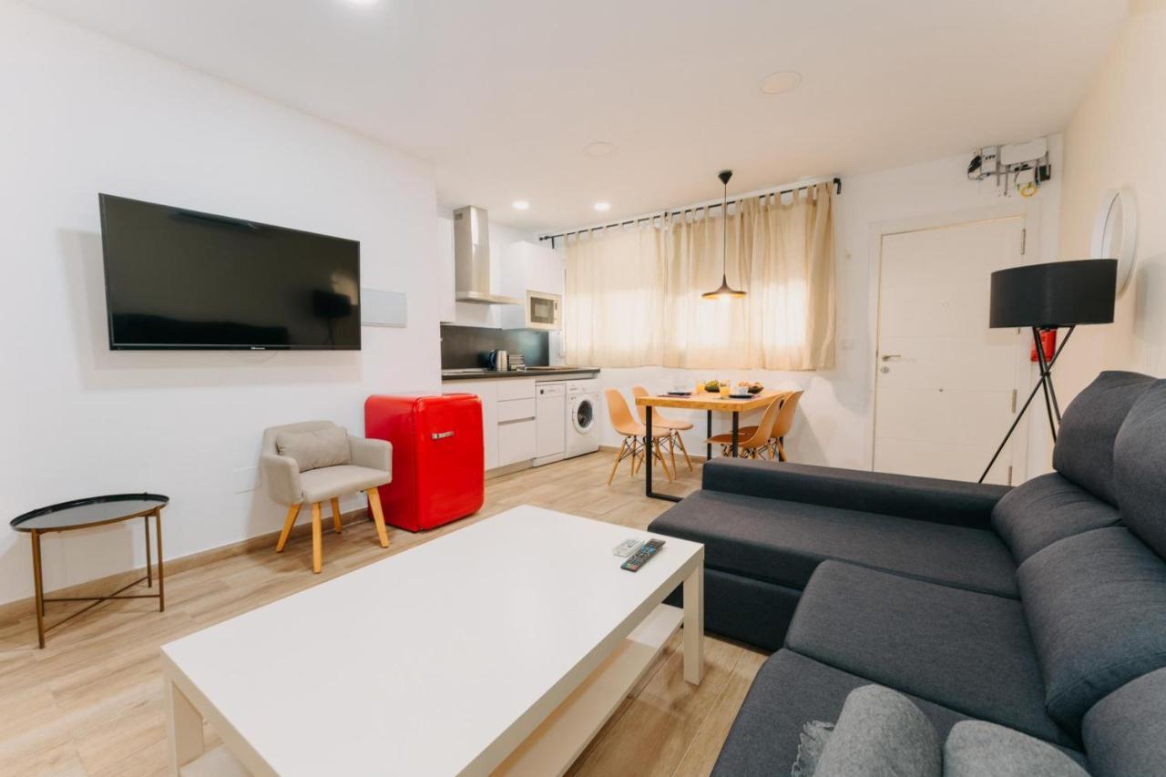 Coverlin Apartamentos San Francisco مالقة الغرفة الصورة